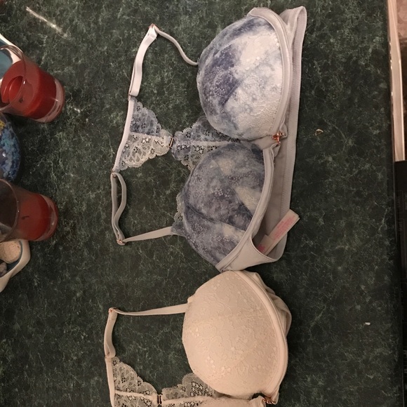 Bras $30 each - Picture 2 of 2
